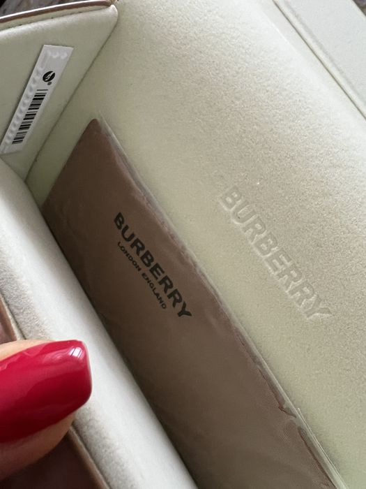 Слънчеви очила Burberry