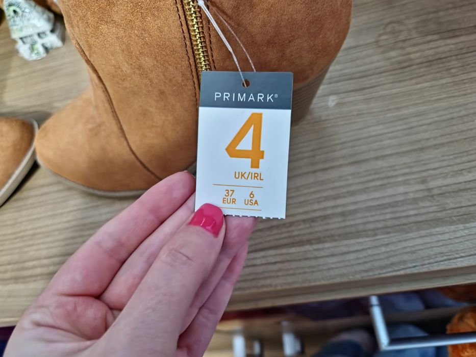 Botine  maro/camel din imitație de piele întoarsă,mărimea 37.