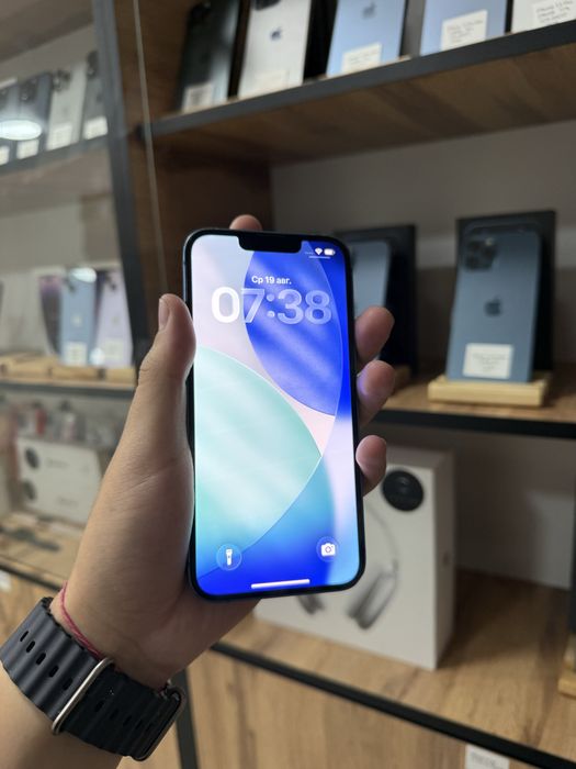 iPhone 13 256Gb