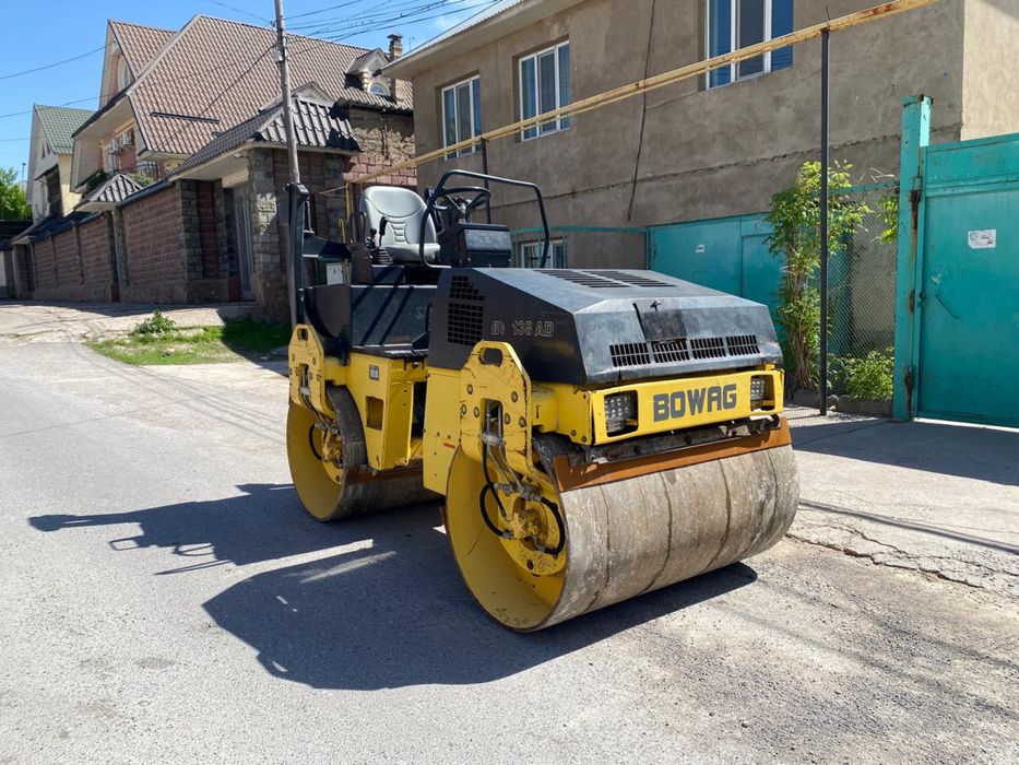 Продам Каток Bomag bw138