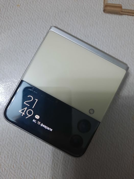 Samsung Calaxy Z Filp3  5G