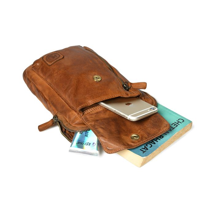 Сумка кожаная,через плечо