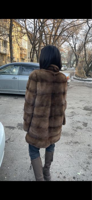 Продам норковую шубу
