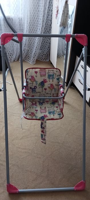 Продам  качель район схи