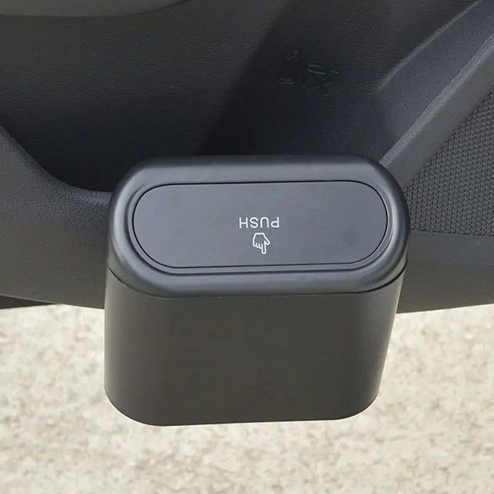 Avtomashina uchun chiqindi idish, suv qo'yadigan podstakanchik