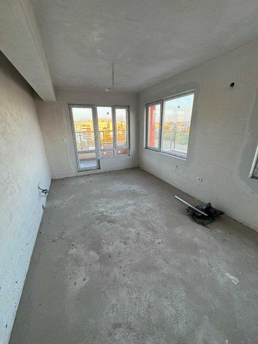 Продава се Тристаен апартамент в Пловдив, Тракия - 121 кв.м за 626 €/кв.м - Снимка #3