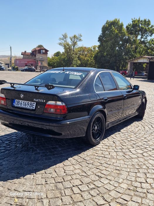 BMW E39 525i  2.5