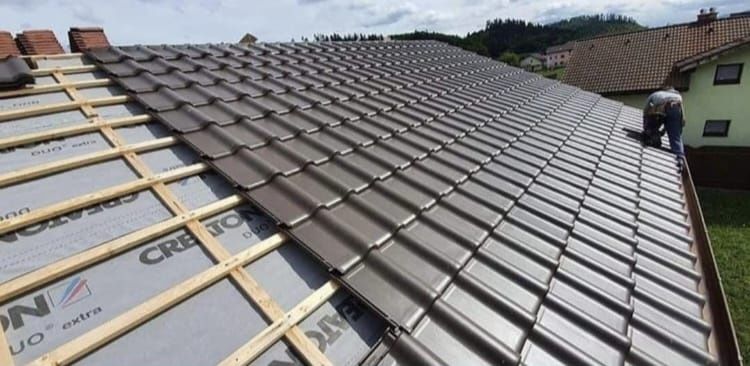 Executam orice tip de acoperiș