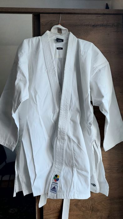 Kimono adidas,pentru carate