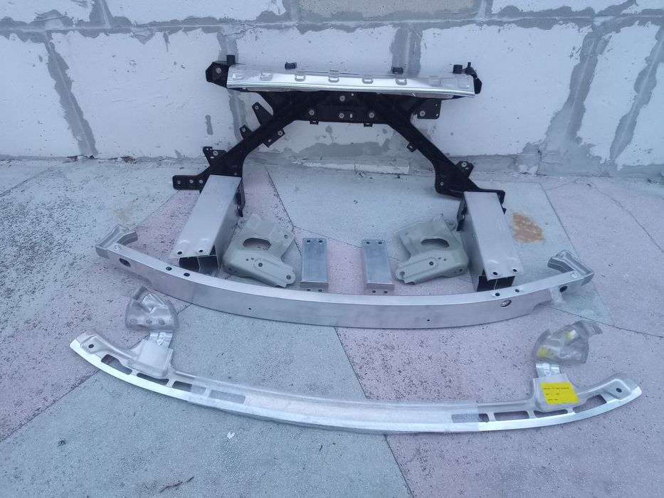 Радиатор, перка, дифузьор Tesla model 3 Y