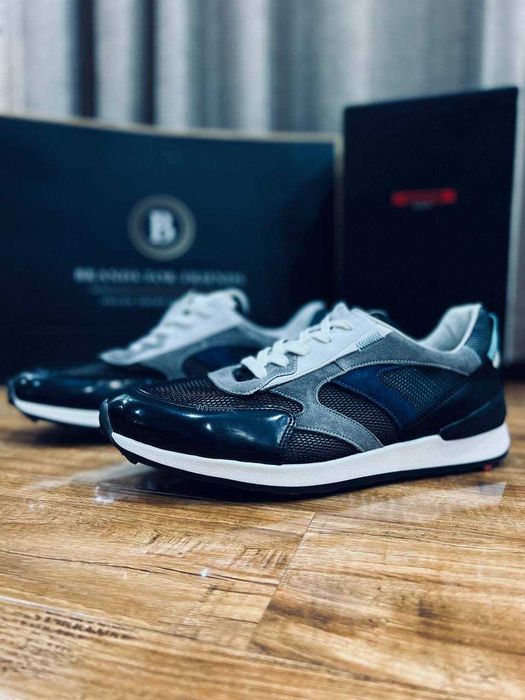 Lloyd мужские кроссовки РАЗМЕР 44,45