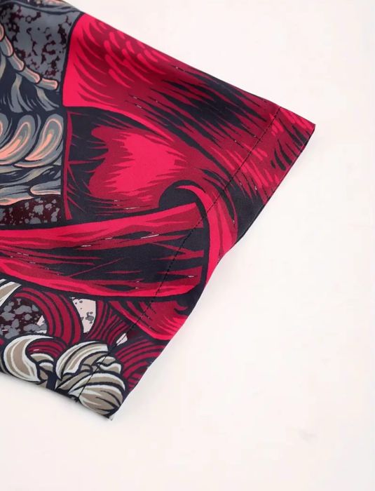 Ризи и Сетове с Ярки Японски Дизайни