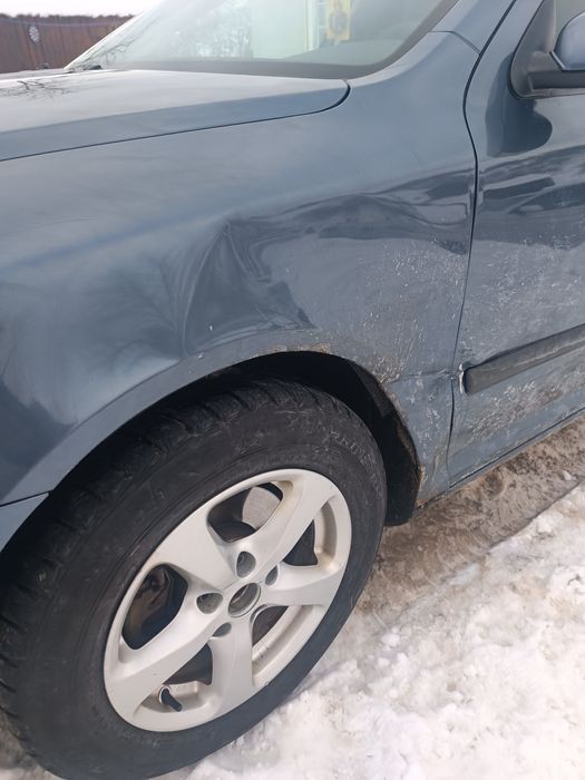 Skoda Octavia DSG  ușor avariată