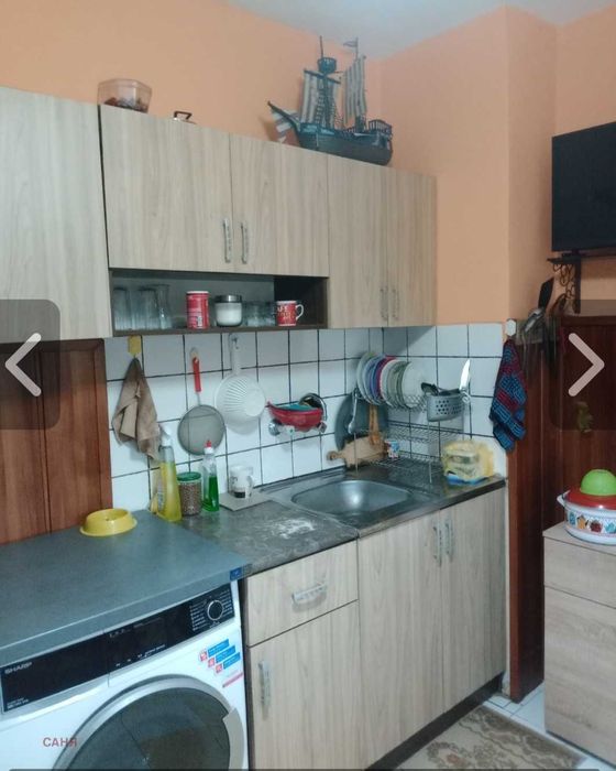 Продавам гарсьонера