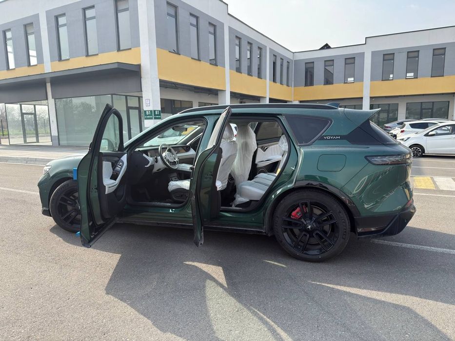 Voyah free 318 apollo tech nalichida tayyor yili 2024