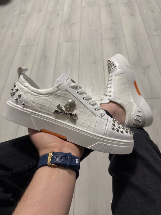 Adidasi Barbati Philipp Plein Alb!