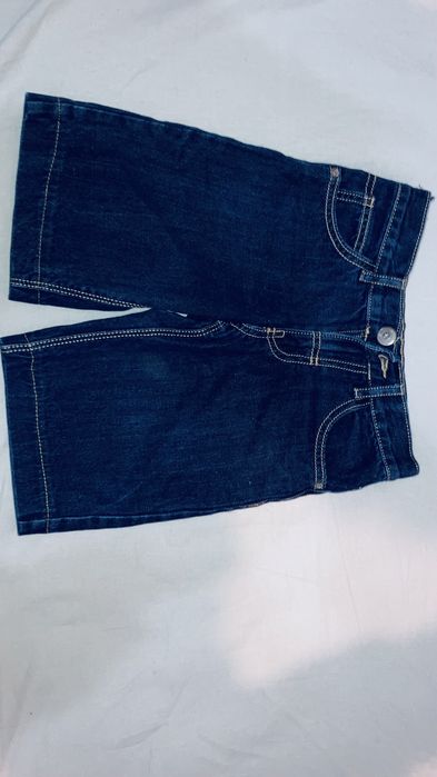 Pantaloni scurti m 116