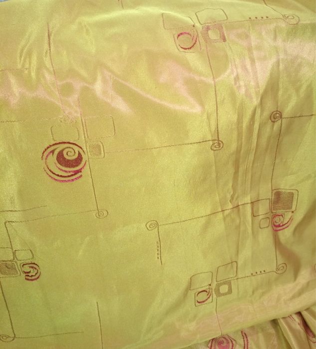 Продам шторы б/у