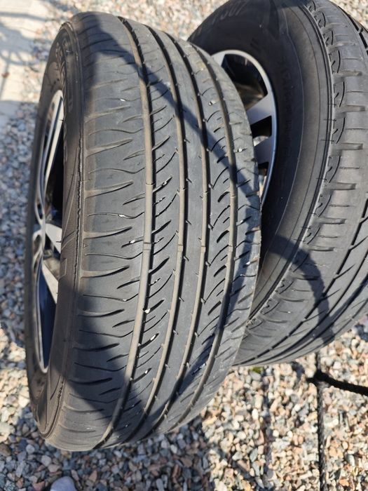 Продам диски с шинами R16 комплект