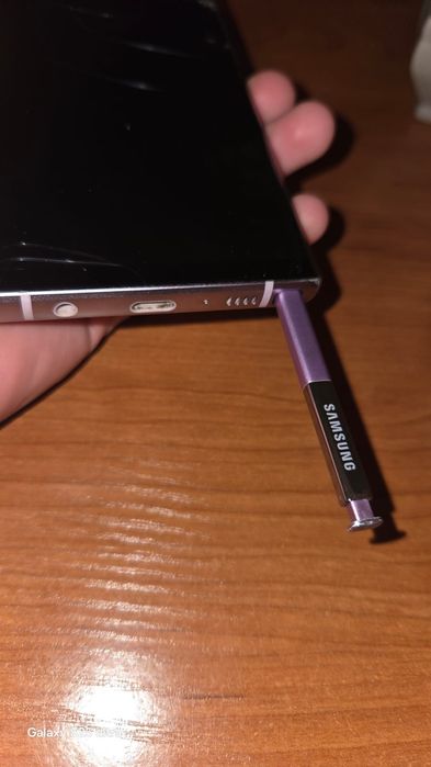 Samsung Galaxy Note 8 and Note 9