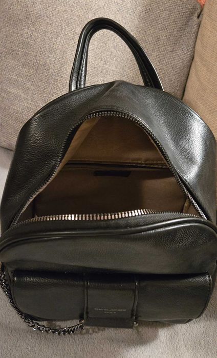 Дамски , черни раници