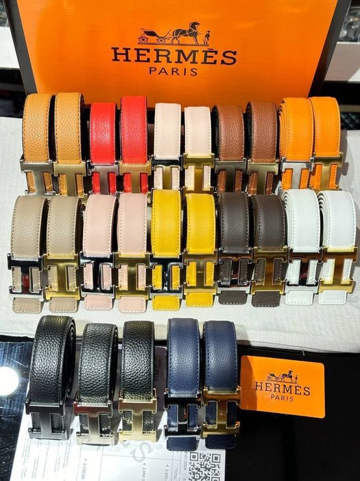 Стилен дамски колан