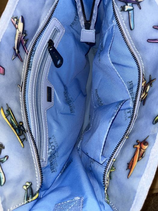 Чанта Carpisa limited collection by Jeremy Scott