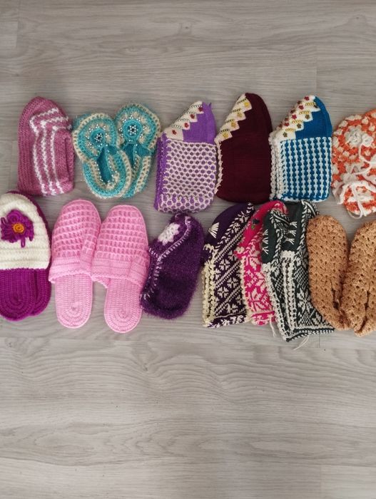 Плетени терлици и чорапи