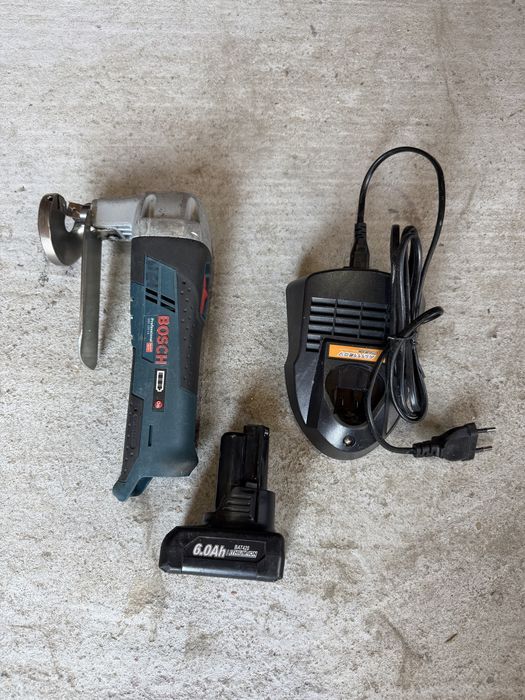 Bosch GSC 12V-3 ножица за ламарина