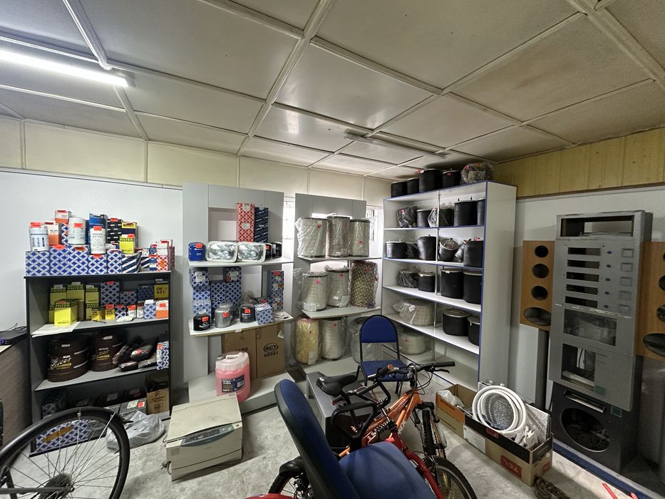 Продам торговые витрины