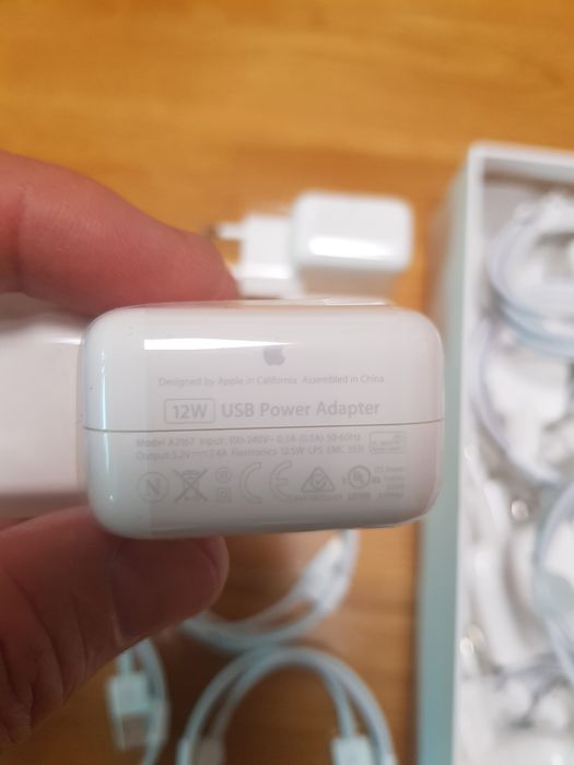 Încărcător și cablu IPad,IPhone original