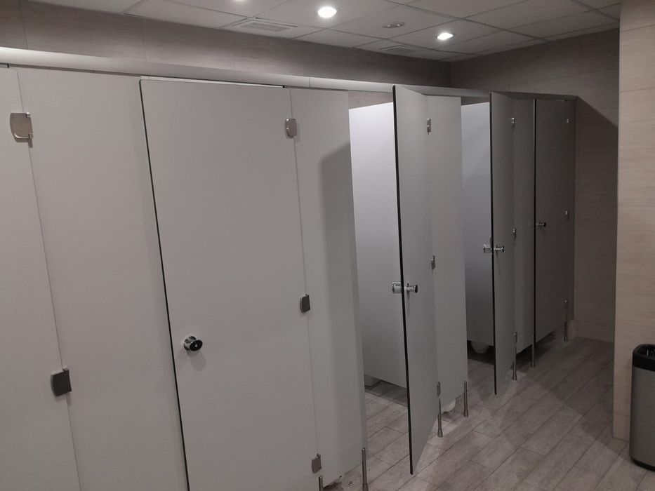 Кабинки для санузлов