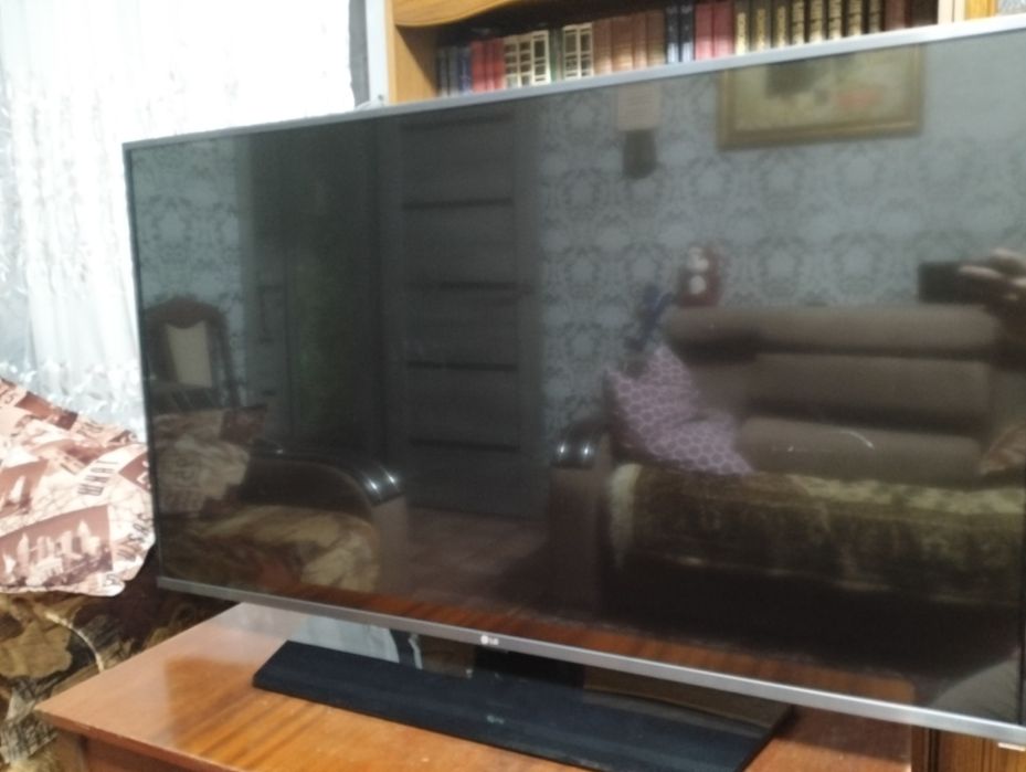 Продам телевизор