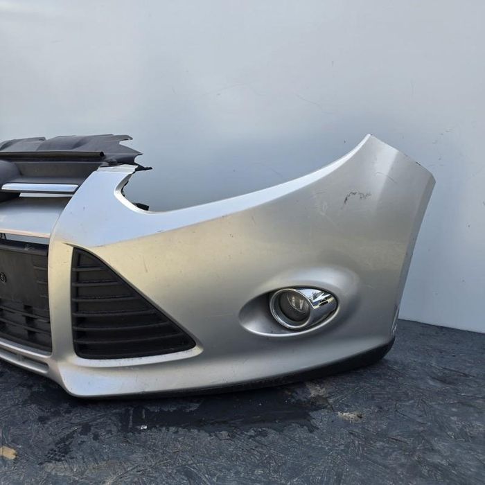 Bara fata completa Ford Focus 3