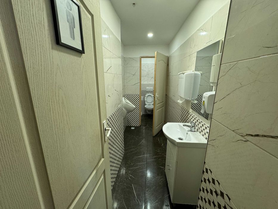 Inchiriez spatiu fast food restaurant, banca, farmacie, centru analize, clinica medicala, ultracentral modular