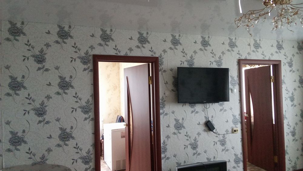 Продаю 4 комнатную квартиру