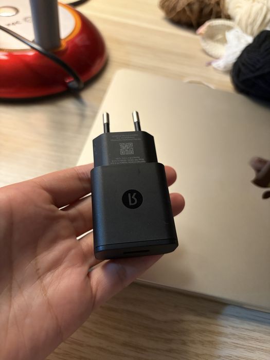 Продам станцию яндекс алиса лайт