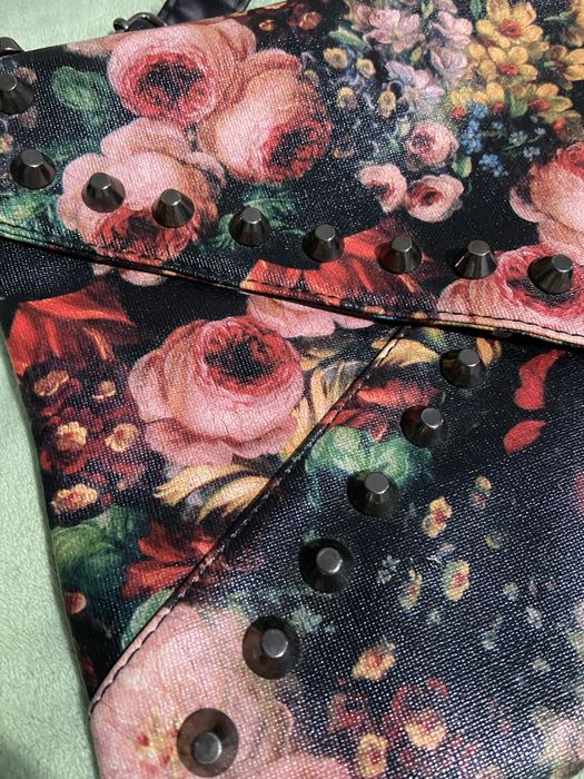 Сумка клатч на ремешке