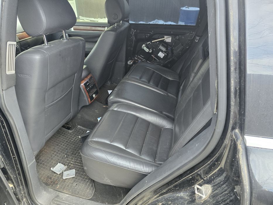 Piese Auto din Dezmembrari pentru VW Touareg 2007 2.5 BAC