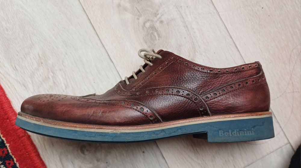 Продам туфли брогги Baldinini 43 размера