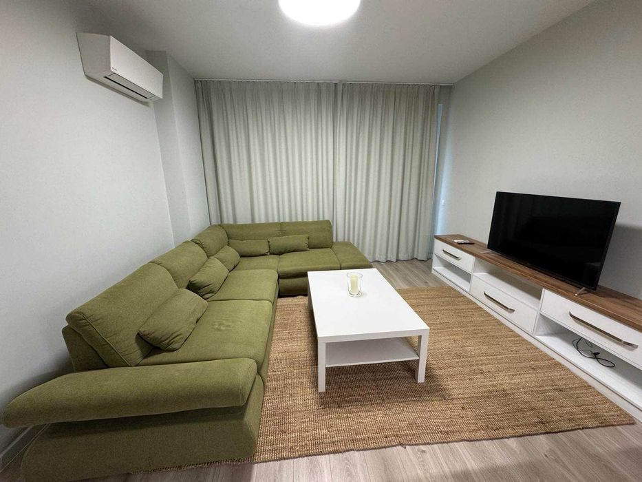 Дава се под наем Двустаен апартамент в Пловдив, Кършияка - 75 кв.м за 648.21 € - Снимка #2