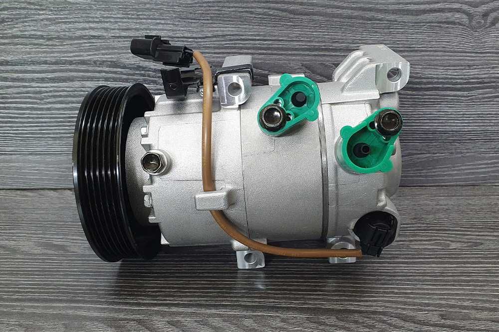 компрессор кондиционера KIA Sorento
