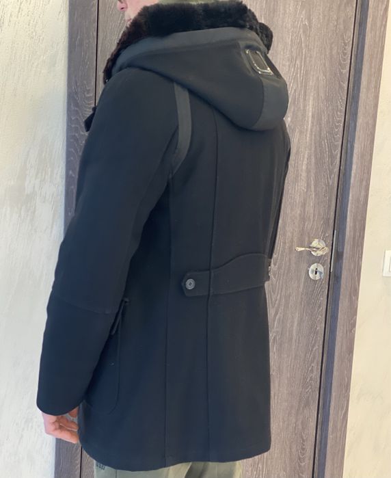 Мъжко зимно палто Cesare Paciotti