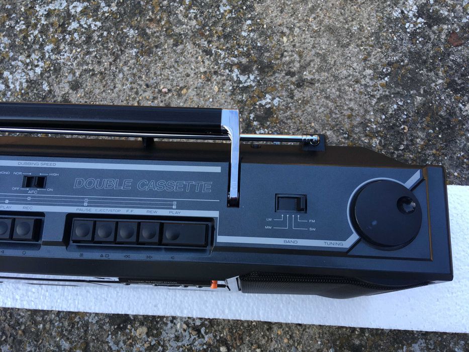 радиокасетофон Hitachi TRK-WP7E