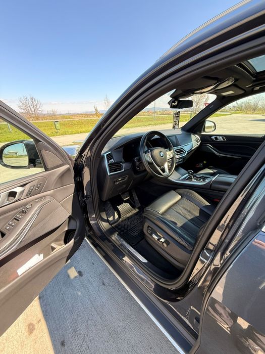 BMW X5 2019 XDrive. Accept unele variante (seria 7, x3...)