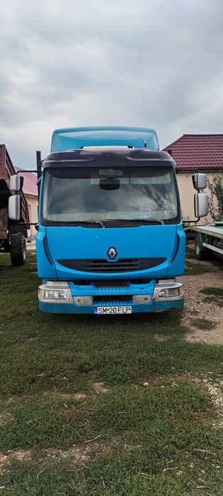 Dezmembrez Renault Midlum