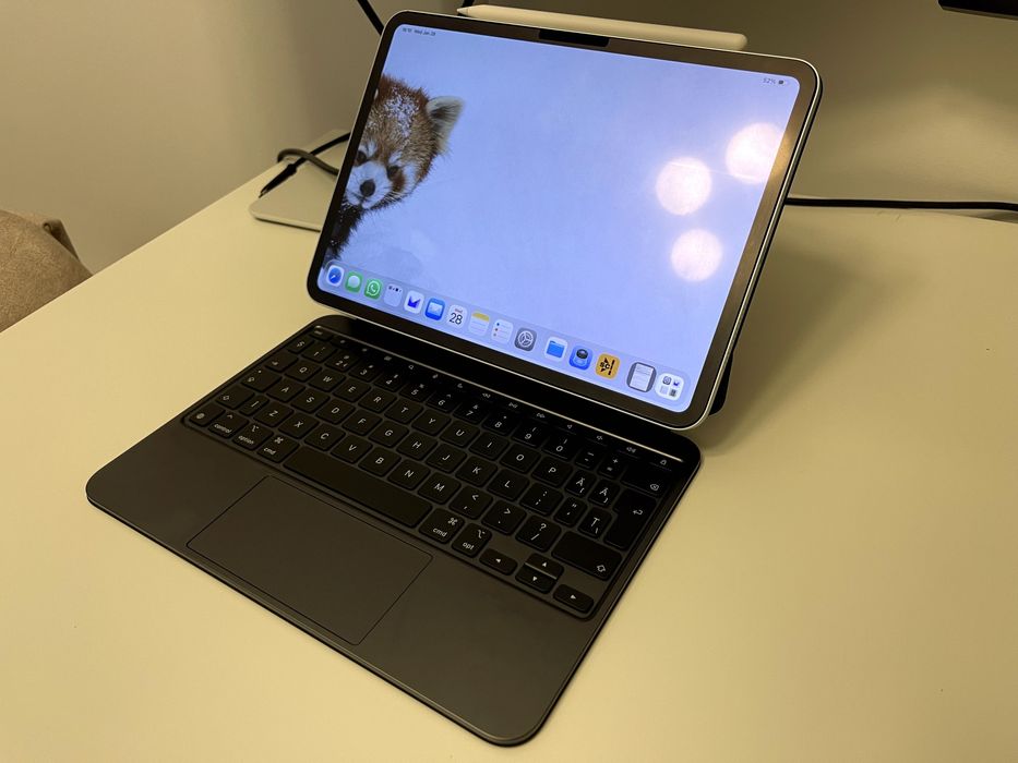 iPad Pro M4 11inch 256GB WiFi + Magic Keyboard + Apple Pencil Pro