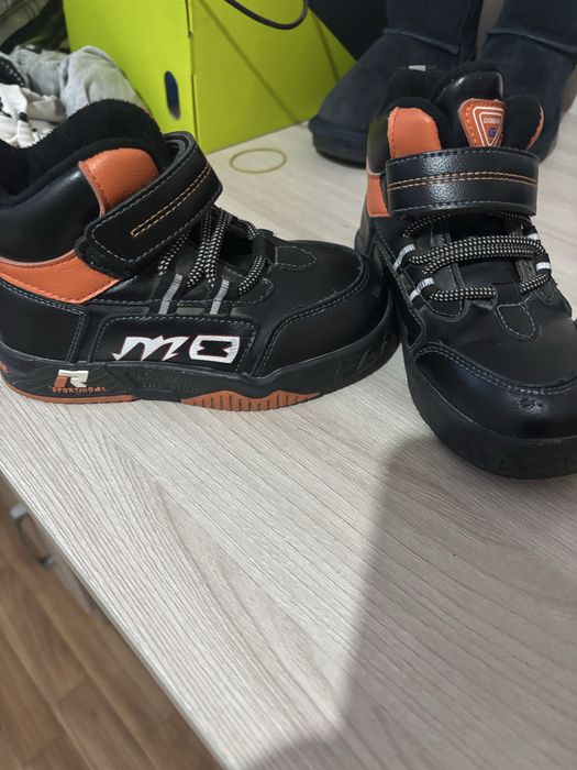 Продам обувь б/у