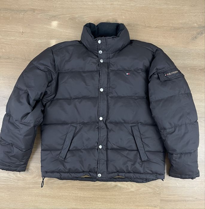 Tommy Hilfiger пухенка размер М