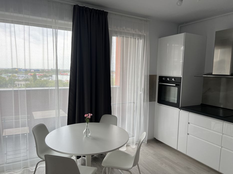Proprietar, inchiriez apartament cu 2 camere